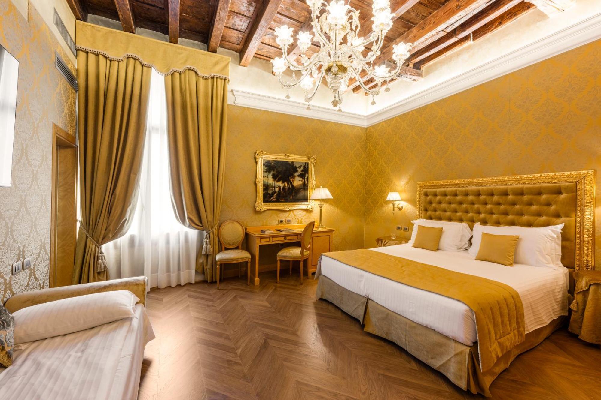 Palazzo Dei Mori Hotel Venetië Buitenkant foto